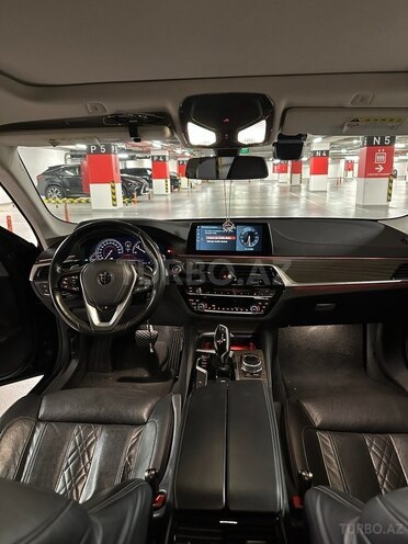 BMW 520 2018, 110,000 km - 2.0 л - Bakı