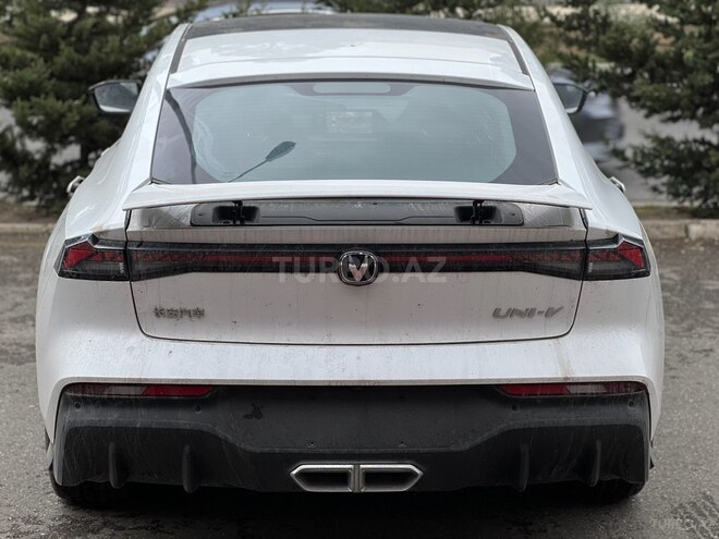 Changan Uni-V iDD-4