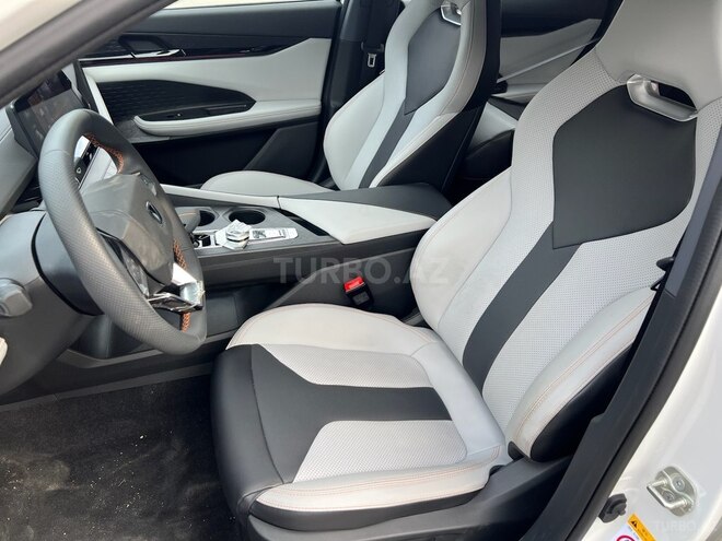 Changan Uni-V iDD-8