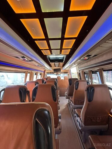 Mercedes Sprinter 513 2015, 241,588 km - 2.2 l - Qazax