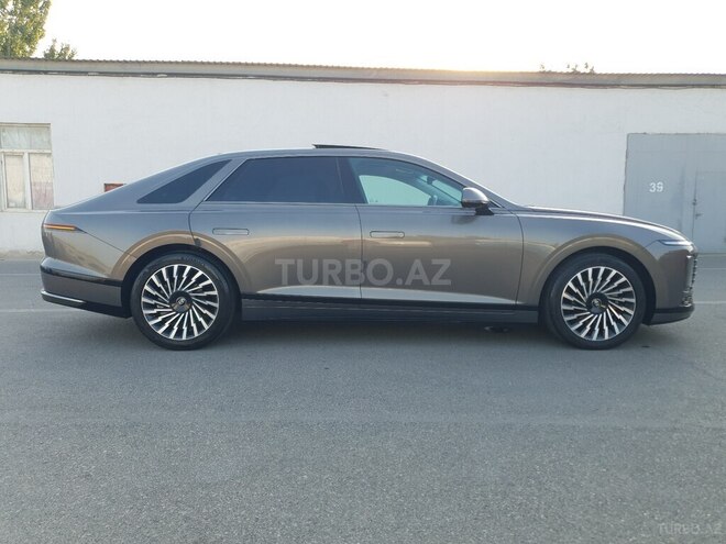 Hyundai Grandeur 2023, 22,000 km - 1.6 л - Bakı