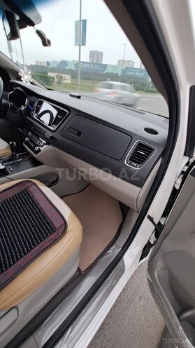 Kia Carnival 2016, 192,000 km - 2.2 l - Bakı