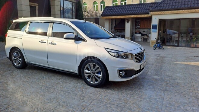 Kia Carnival 2016, 192,000 km - 2.2 l - Bakı