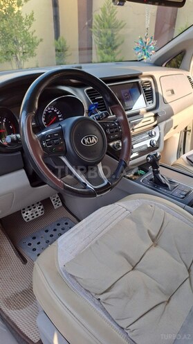 Kia Carnival 2016, 192,000 km - 2.2 l - Bakı