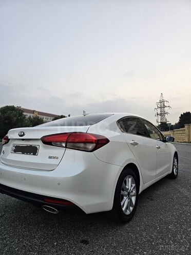 Kia K3 2017, 205,000 km - 1.6 l - Bakı