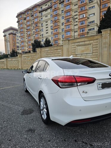 Kia K3 2017, 205,000 km - 1.6 l - Bakı