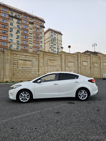 Kia K3 2017, 205,000 km - 1.6 l - Bakı