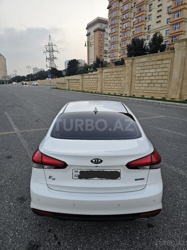 Kia K3 2017, 205,000 km - 1.6 l - Bakı