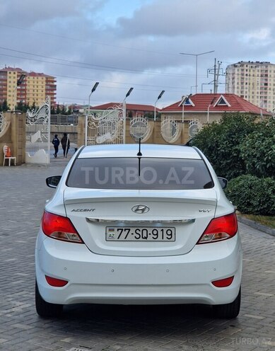 Hyundai Accent 2016, 85,900 km - 1.4 l - Bakı