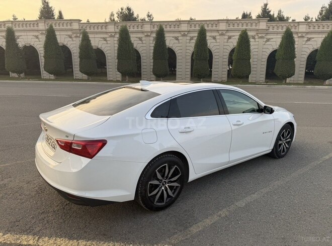 Chevrolet Malibu-6