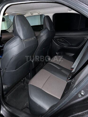 Toyota Yaris Cross 2023, 23,400 km - 1.5 л - Bakı