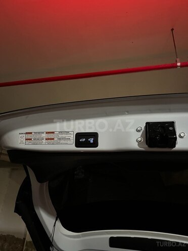 Toyota Yaris Cross 2023, 23,400 km - 1.5 л - Bakı