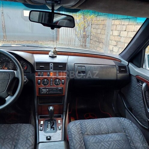 Mercedes C 180 1995, 325,000 km - 1.8 l - Bakı
