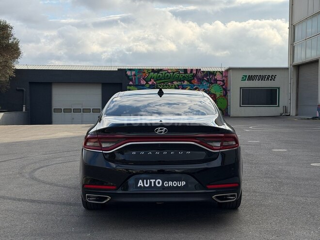 Hyundai Grandeur-4