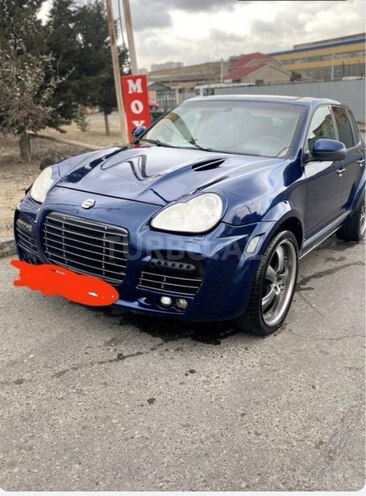 Porsche Cayenne Turbo-1