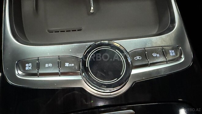 Geely Galaxy M9-22