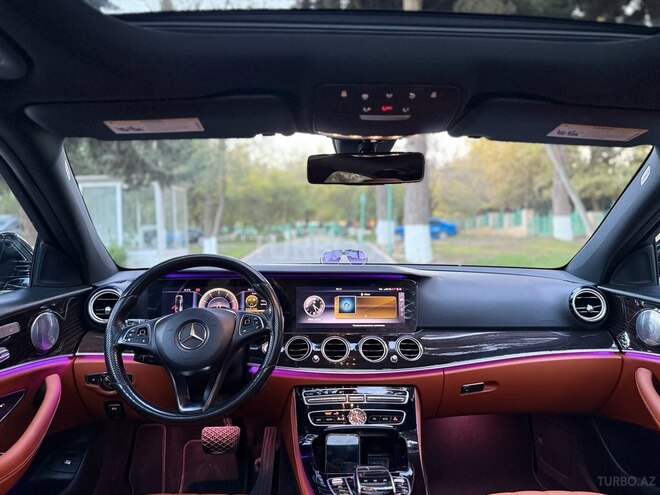 Mercedes E 300 2017, 215,000 km - 2.0 l - Bakı