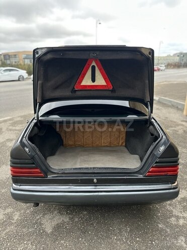 Mercedes E 200 1994, 551,000 km - 2.0 л - Bakı