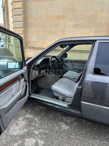 Mercedes E 200 1994, 551,000 km - 2.0 л - Bakı