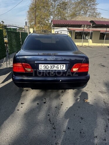 Mercedes E 240 1998, 400,000 km - 2.4 l - Göyçay