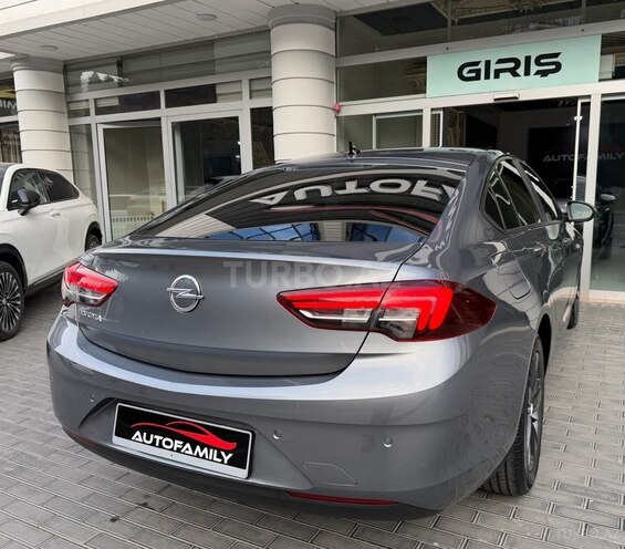 Opel Insignia-4