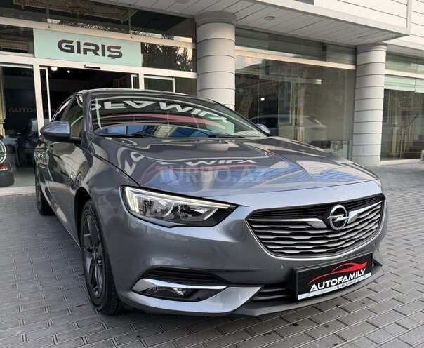 Opel Insignia-3