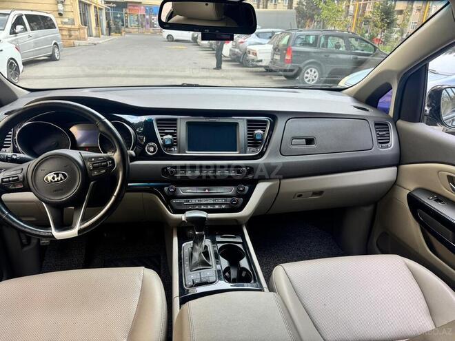Kia Carnival 2016, 208,534 km - 2.2 l - Bakı