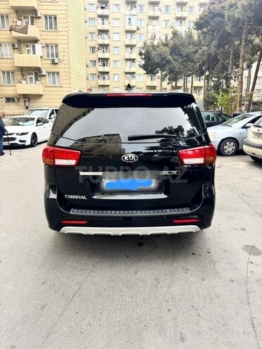Kia Carnival 2016, 208,534 km - 2.2 l - Bakı