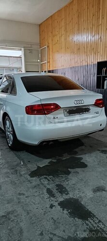 Audi A4 2010, 113,000 km - 2.0 l - Bakı