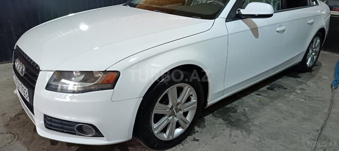 Audi A4 2010, 113,000 km - 2.0 l - Bakı