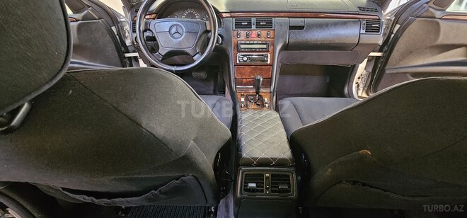 Mercedes E 240 1998, 339,805 km - 2.4 l - Şəmkir