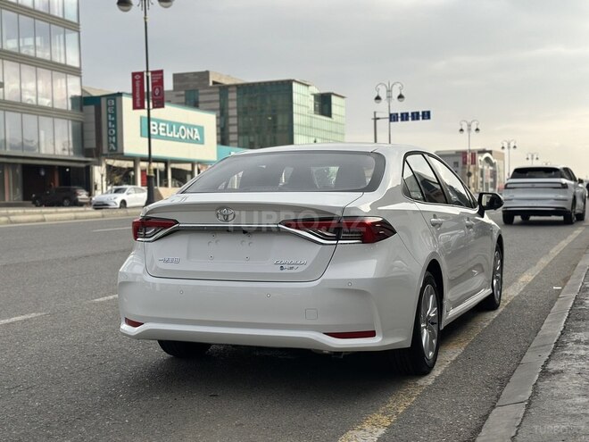 Toyota Corolla-10