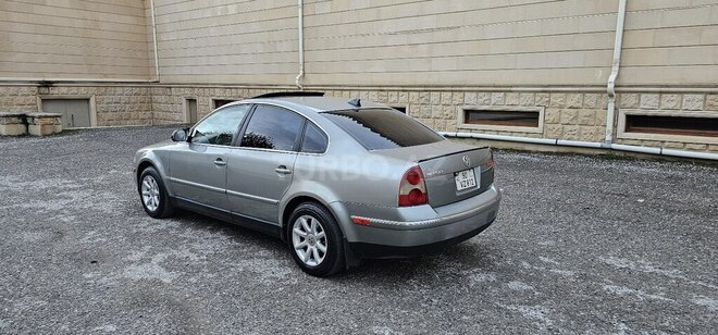 Volkswagen Passat 2004, 292,000 km - 1.8 л - Şamaxı