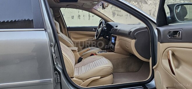 Volkswagen Passat 2004, 292,000 km - 1.8 л - Şamaxı