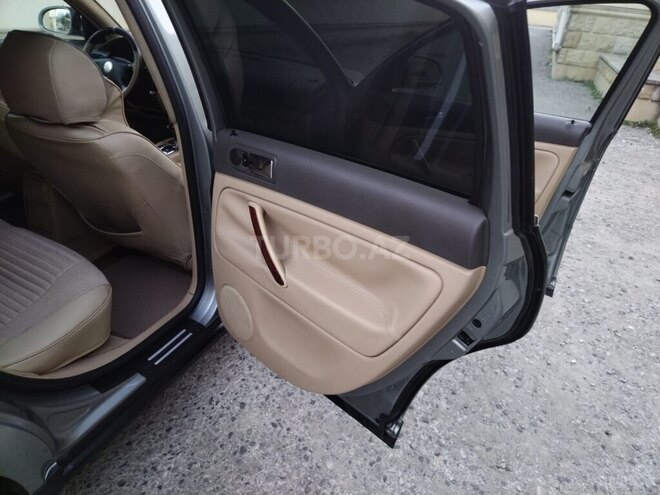Volkswagen Passat 2004, 292,000 km - 1.8 л - Şamaxı