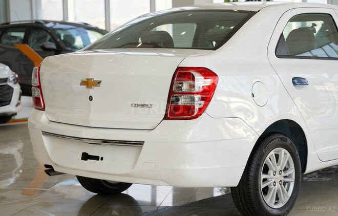 Chevrolet Cobalt-17