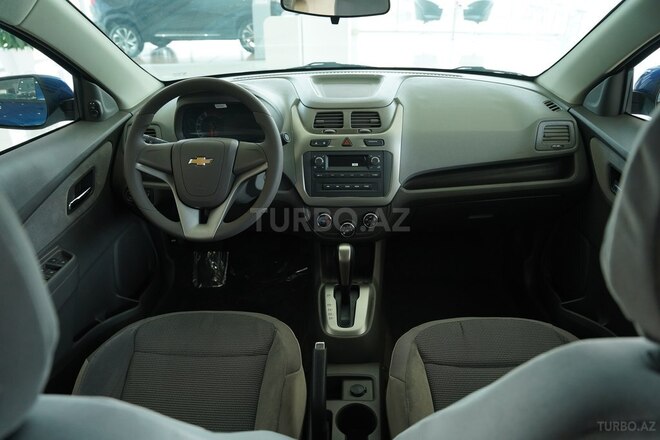 Chevrolet Cobalt-5
