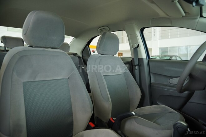 Chevrolet Cobalt-7