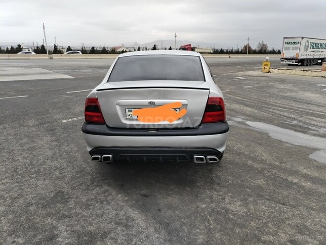 Opel Vectra 1997, 310,000 km - 1.8 l - Xırdalan