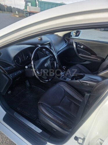 Hyundai Azera-8