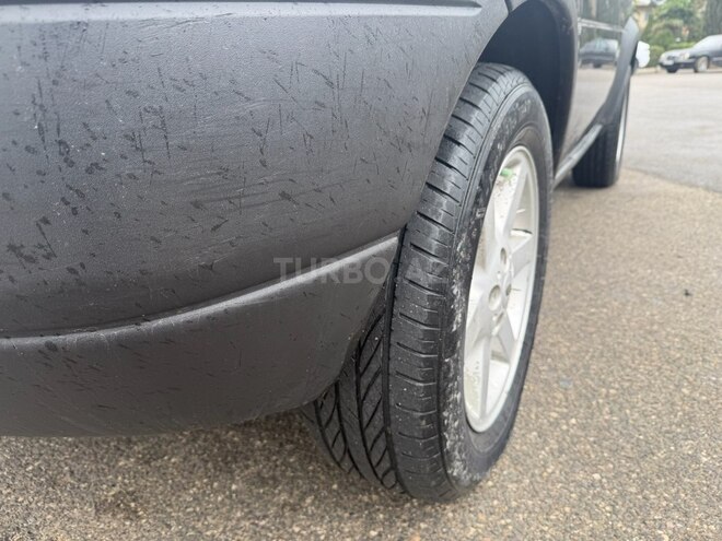 Land Rover Freelander 2003, 321,000 km - 1.8 l - Sumqayıt