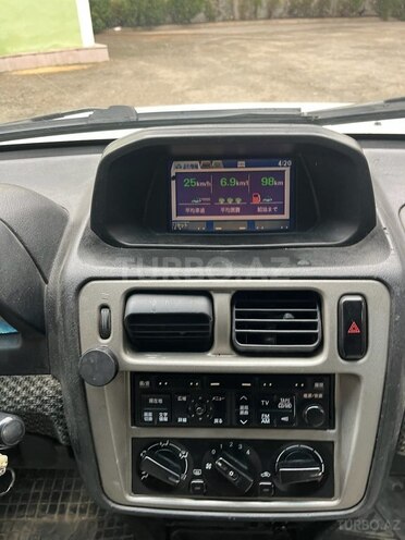 Mitsubishi Pajero io 1998, 370,000 km - 1.8 л - Bakı