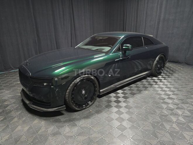 Rolls-Royce Spectre-1