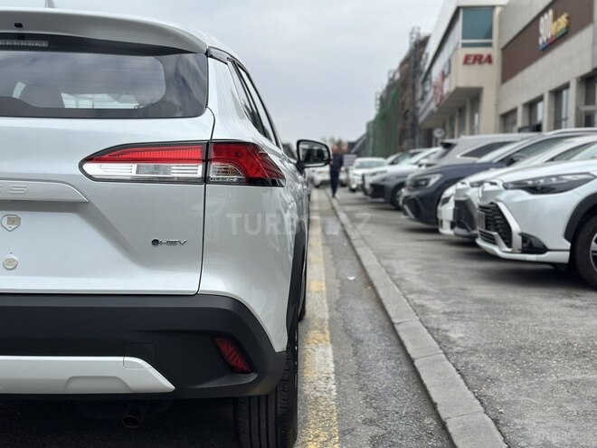 Toyota Corolla Cross-12