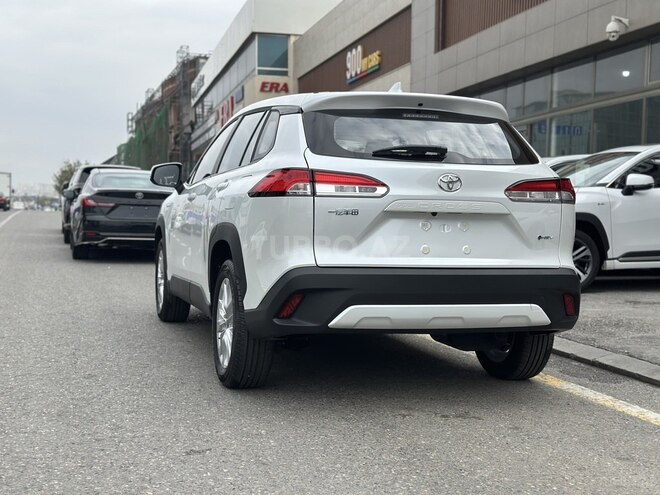 Toyota Corolla Cross-9