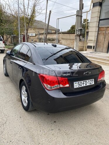 Chevrolet Cruze 2016, 288,000 km - 1.4 l - Salyan