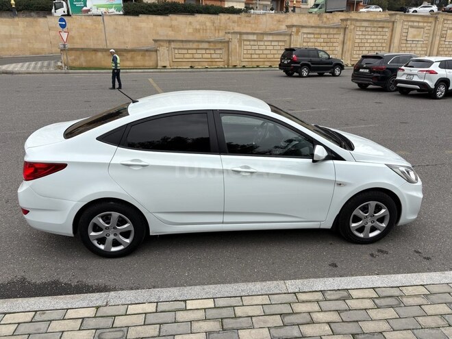 Hyundai Accent 2013, 106,602 km - 1.6 l - Bakı