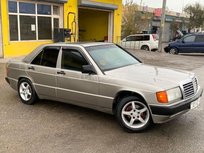Mercedes 190 1990, 250,004 km - 2.0 л - Sumqayıt