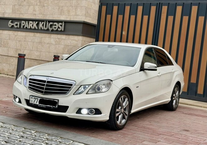 Mercedes E 250 2011, 217,987 km - 1.8 l - Bakı