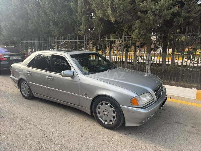 Mercedes C 200 1997, 333,000 km - 2.0 l - Bakı